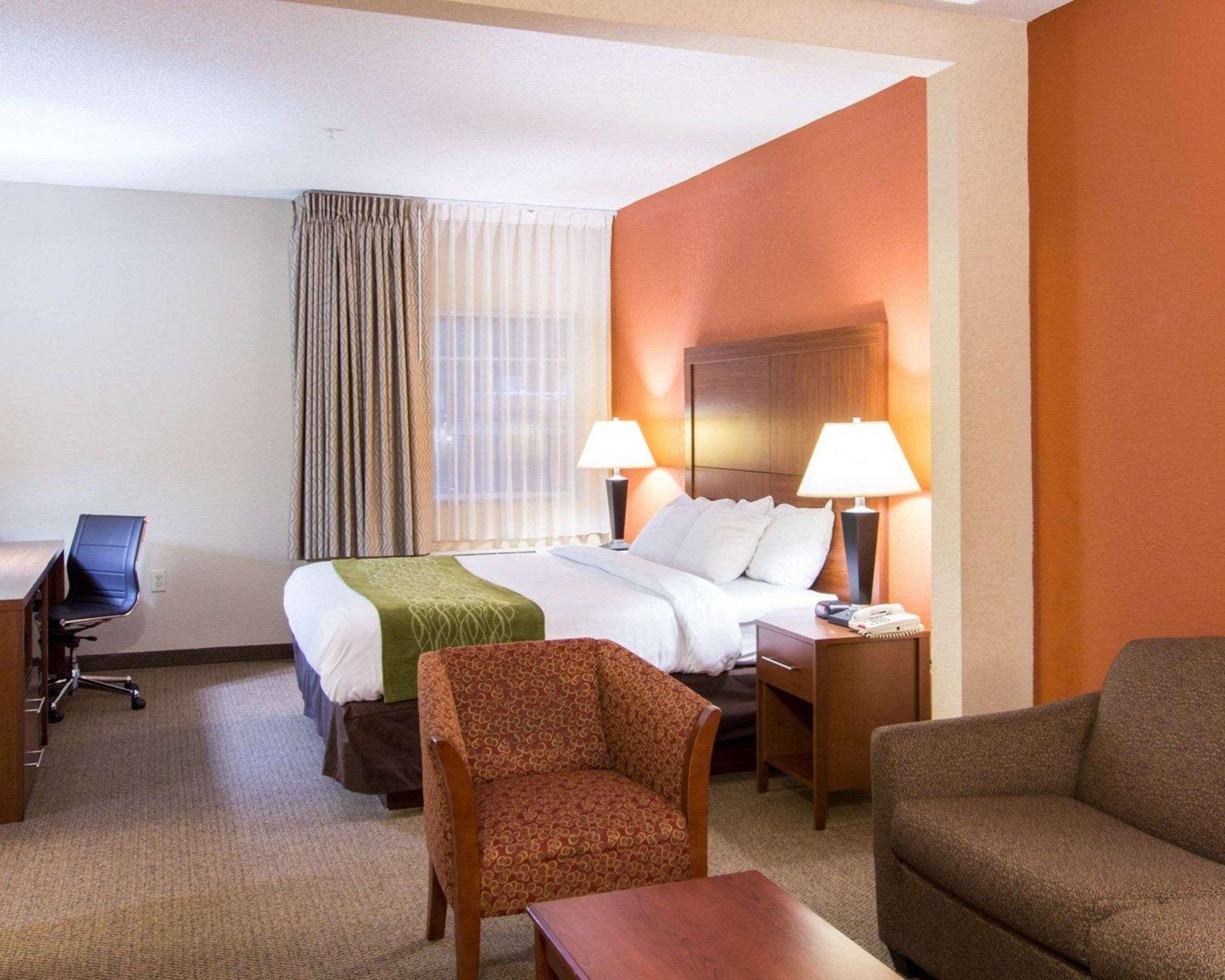 Comfort Inn & Suites Airport Convention Center North Charleston Eksteriør bilde