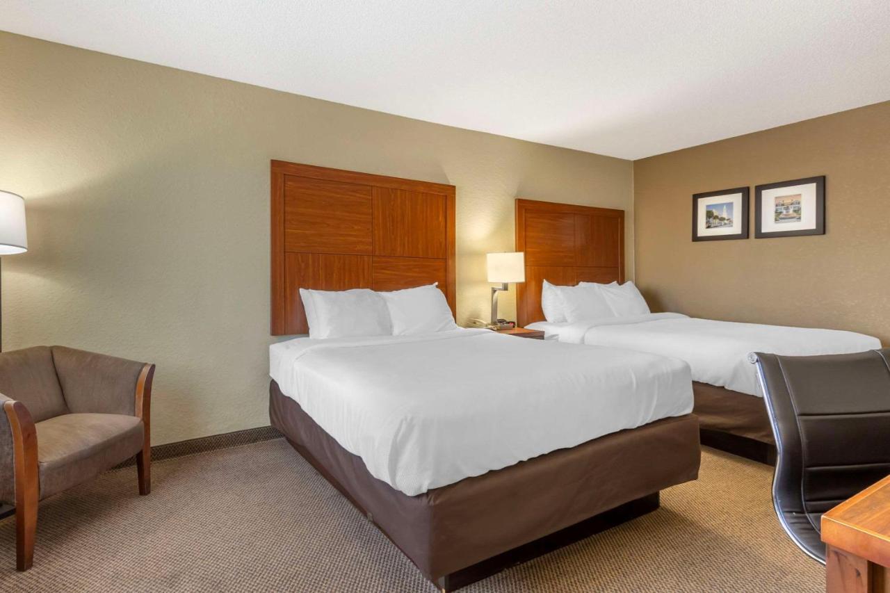 Comfort Inn & Suites Airport Convention Center North Charleston Eksteriør bilde
